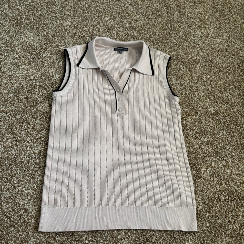NWOT || Adrianna Papell || Textured Collar Sweater Tank Size M